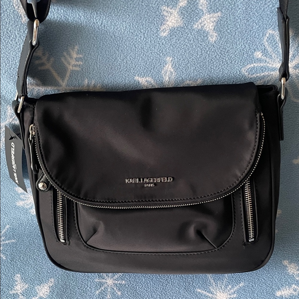 Brand new! Karl Lagerfeld Paris Messenger Handbag Black/Silver